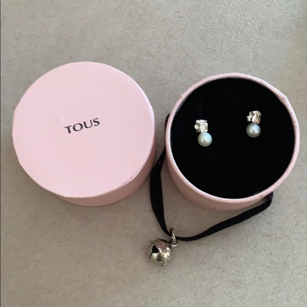 Tous silverand pearl earrings
